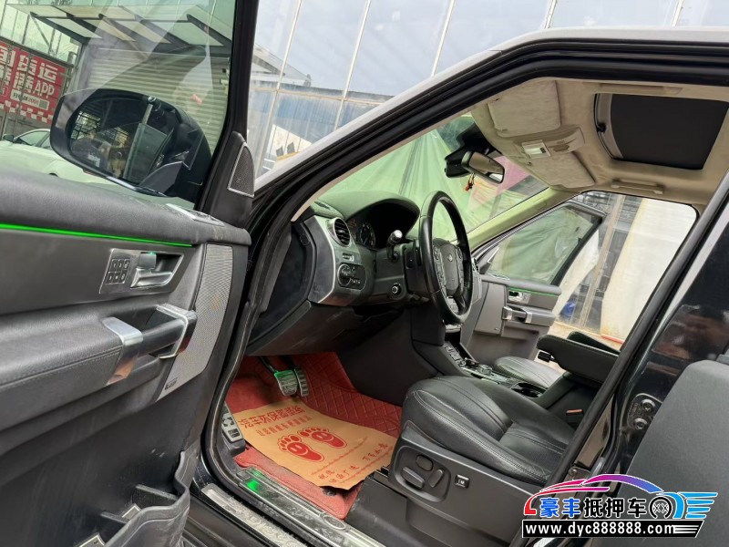 17年路虎发现4轿车抵押车出售