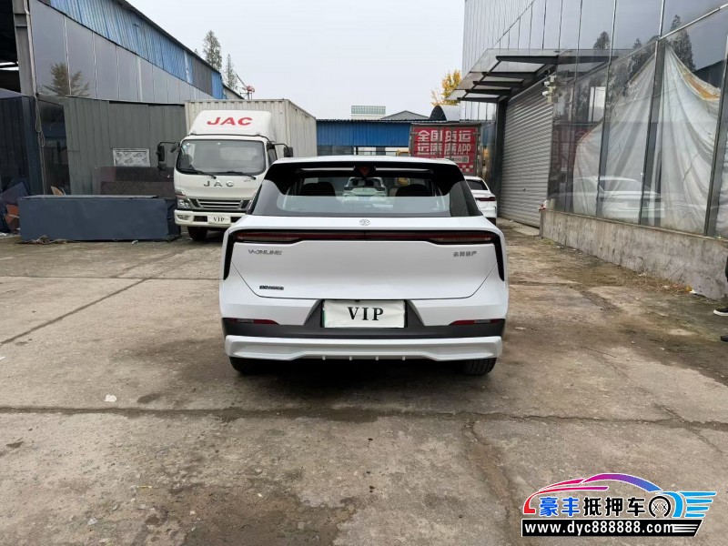 25年启辰大V轿车抵押车出售