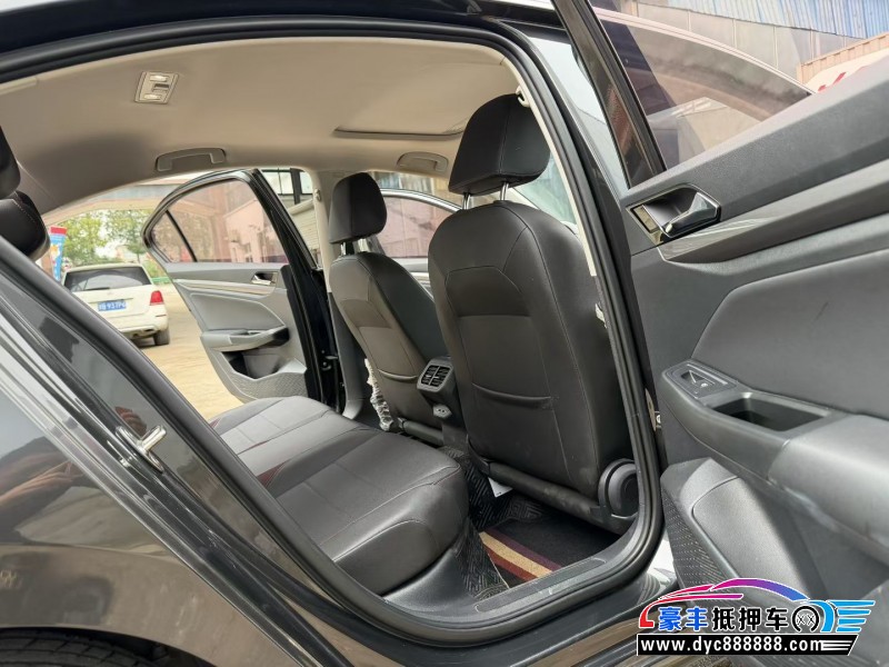 20年大众宝来轿车抵押车出售