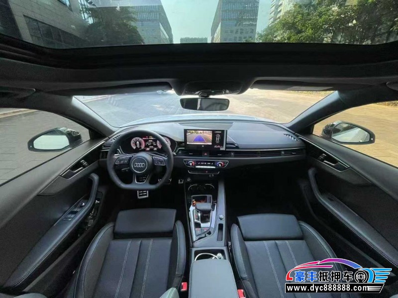 24年奥迪A4L轿车抵押车出售