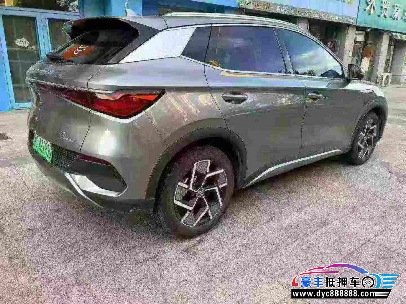 24年比亚迪元轿车抵押车出售