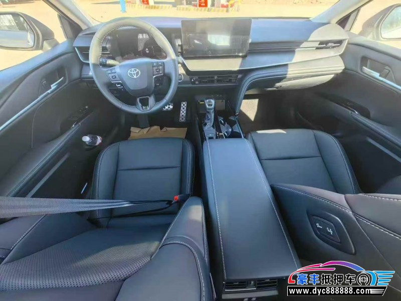 25年丰田凯美瑞轿车抵押车出售