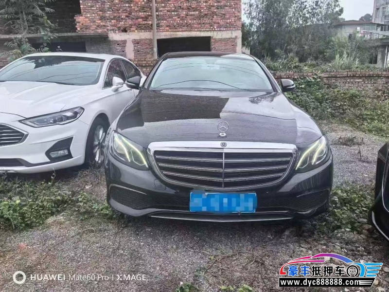 21年奔驰E轿车抵押车出售