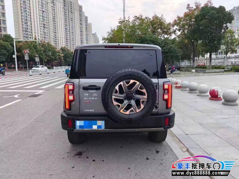 25年北京BJ40轿车抵押车出售