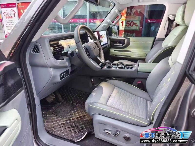 25年北京BJ40轿车抵押车出售