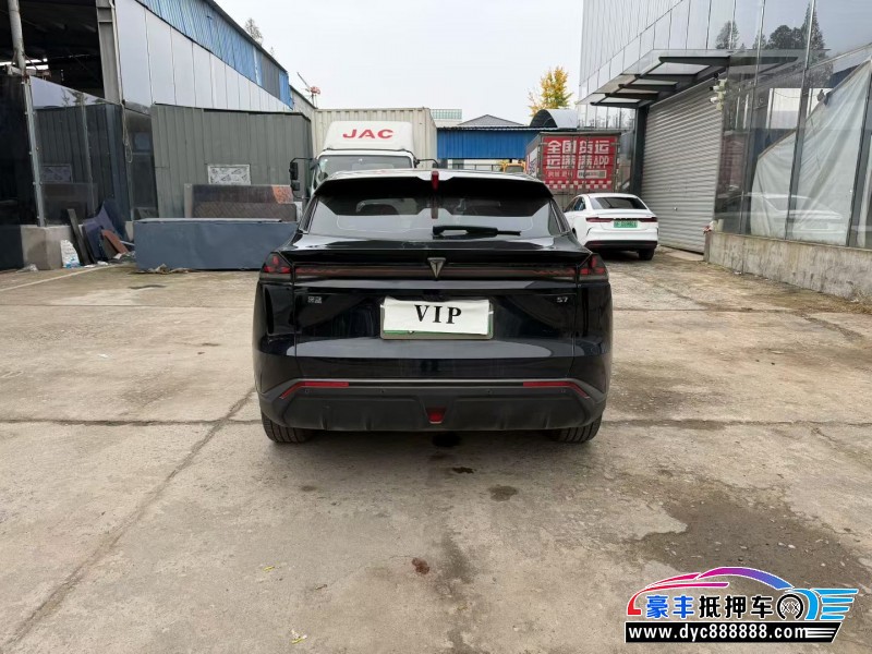 23年长安深蓝S7轿车抵押车出售