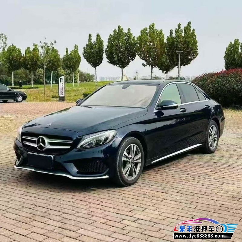 18年奔驰C轿车抵押车出售