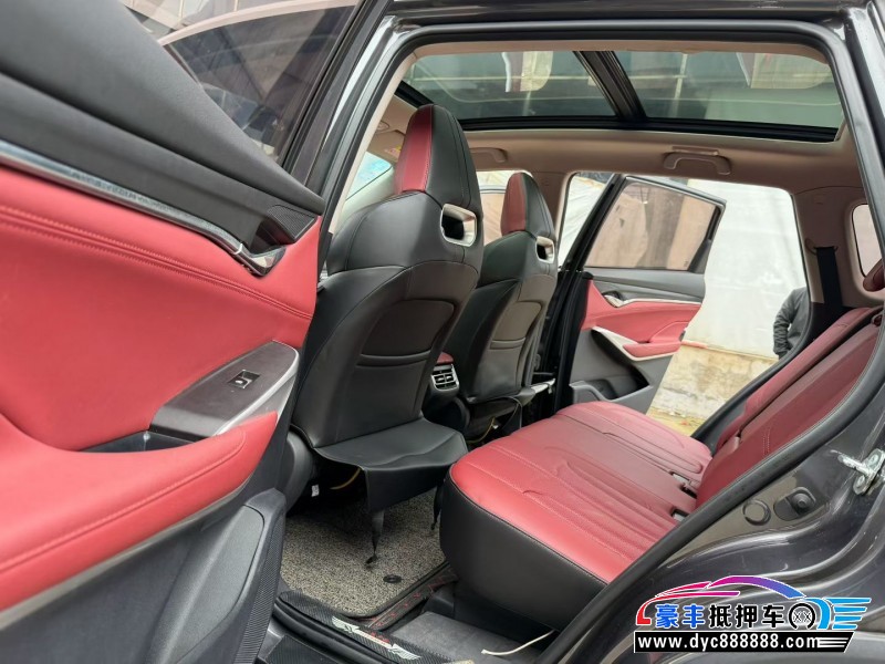 19年长安CS75轿车抵押车出售