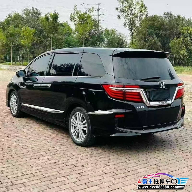 18年本田艾力绅轿车抵押车出售