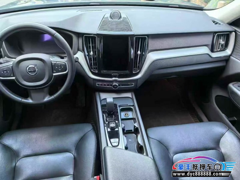 23年沃尔沃XC60轿车抵押车出售