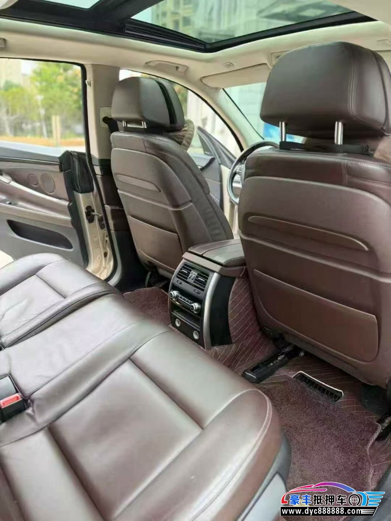 14年宝马5系GT轿车抵押车出售