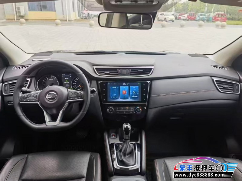 20年日产逍客轿车抵押车出售