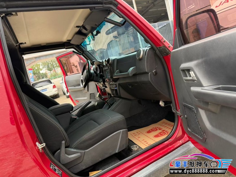 16年北京BJ40轿车抵押车出售