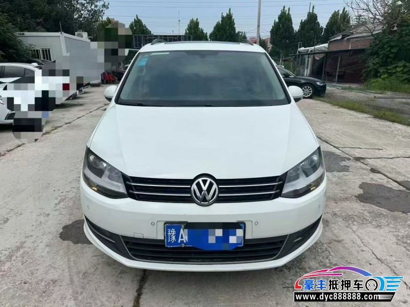 17年大众夏朗轿车抵押车出售