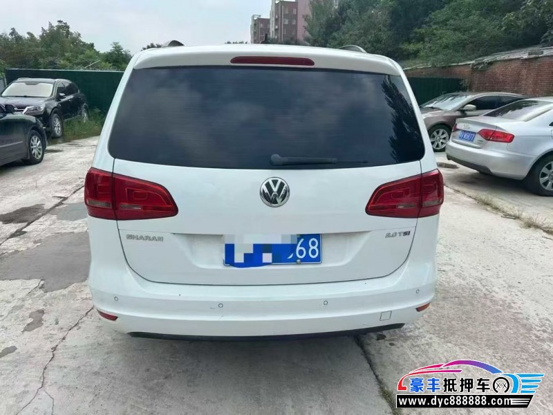 17年大众夏朗轿车抵押车出售
