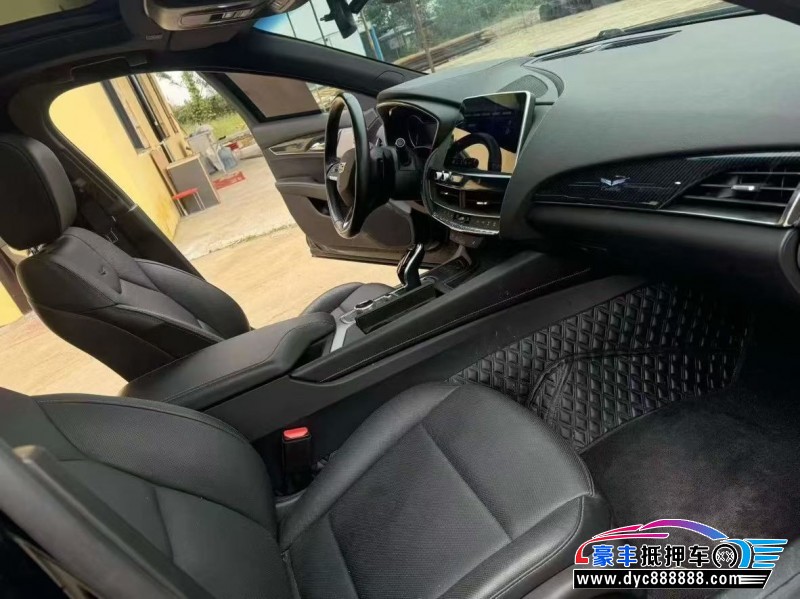 21年凯迪拉克CT5轿车抵押车出售