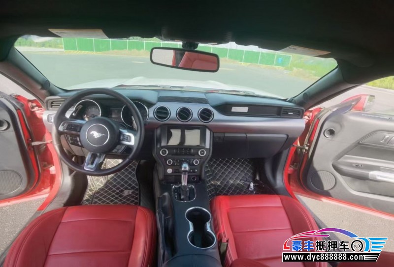 15年福特野马轿车抵押车出售