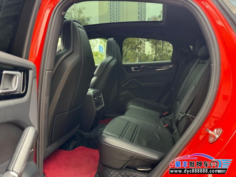 20年保时捷卡宴轿车抵押车出售