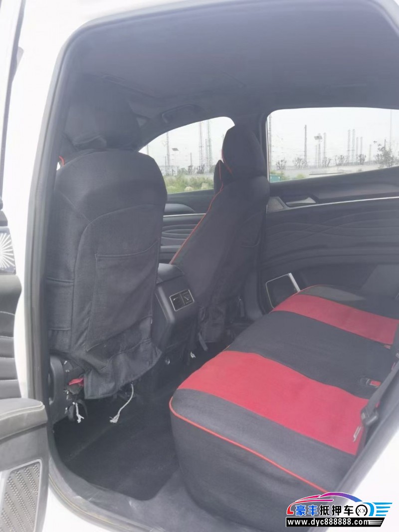 21年东风风光ix5轿车抵押车出售