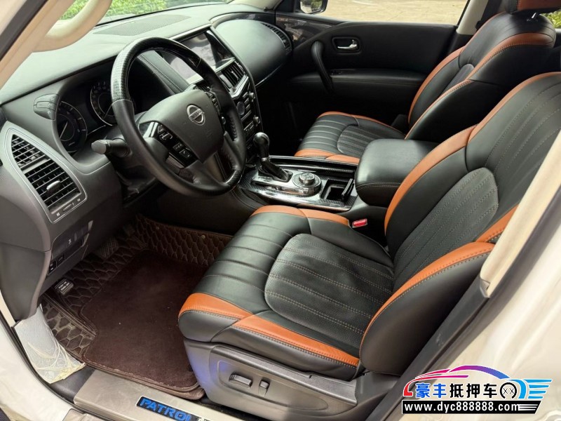 20年日产途乐轿车抵押车出售