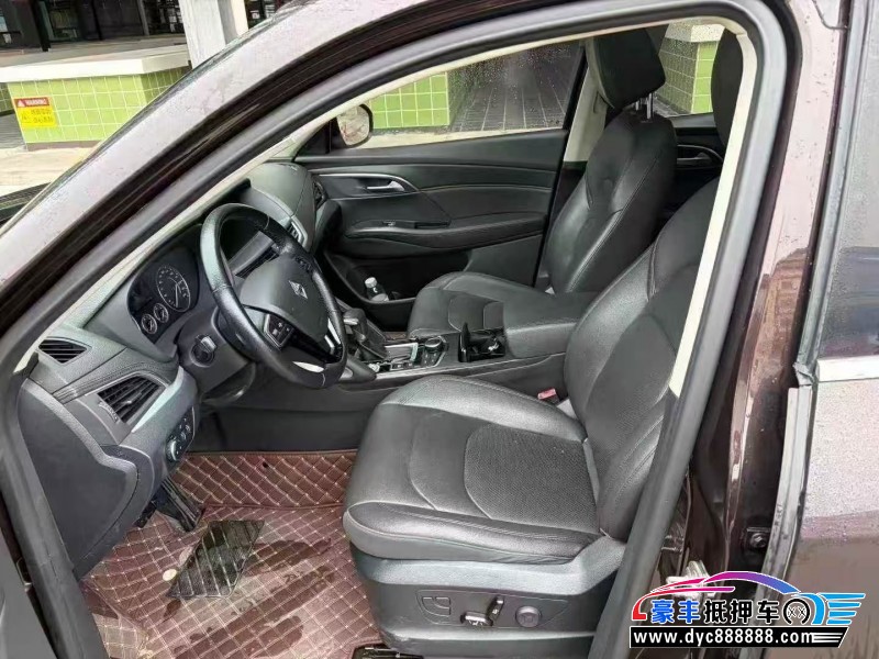 24年奔腾B70轿车抵押车出售