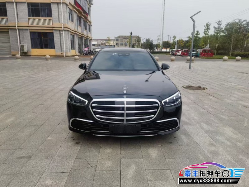 22年奔驰S轿车抵押车出售