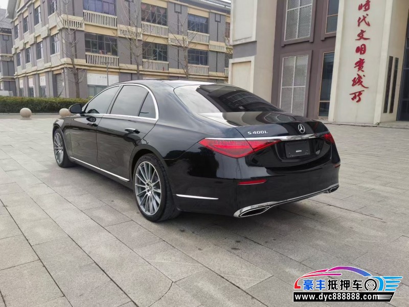 22年奔驰S轿车抵押车出售