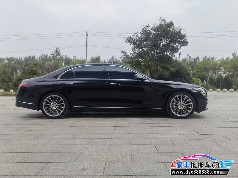 22年奔驰S轿车抵押车出售