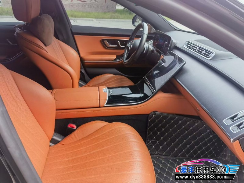 22年奔驰S轿车抵押车出售