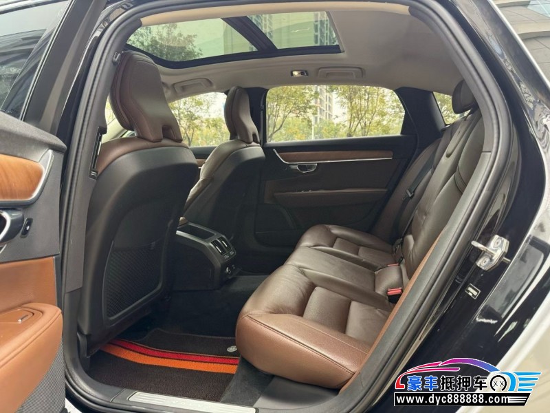 19年沃尔沃S90轿车抵押车出售