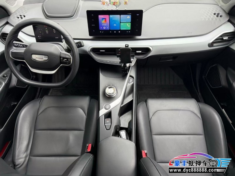 24年吉利几何轿车抵押车出售