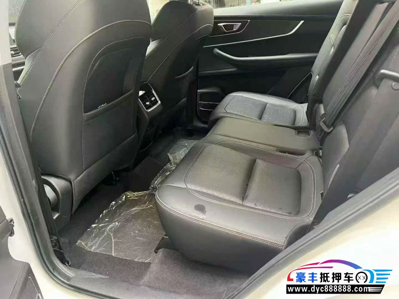 24年奇瑞瑞虎8轿车抵押车出售