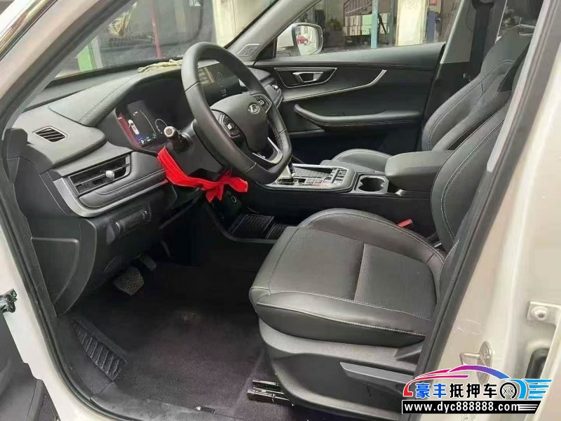 24年奇瑞瑞虎8轿车抵押车出售