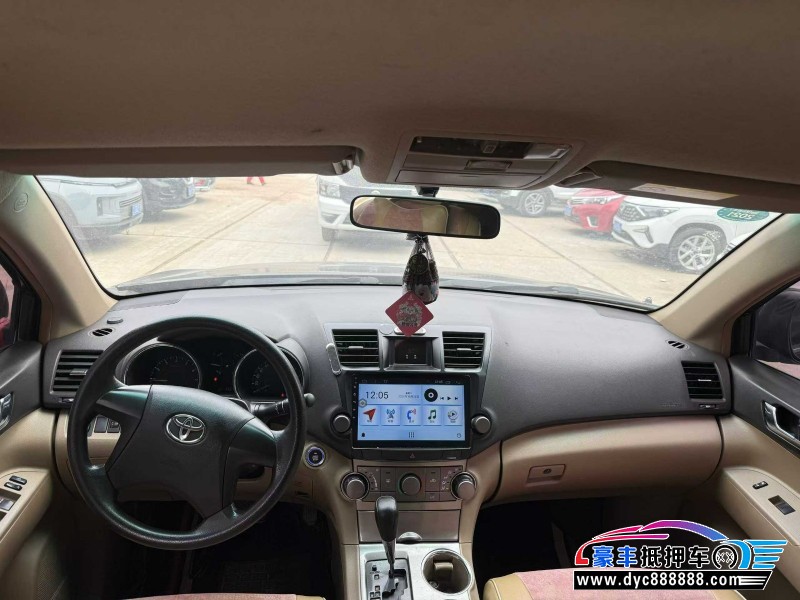 13年丰田汉兰达轿车抵押车出售