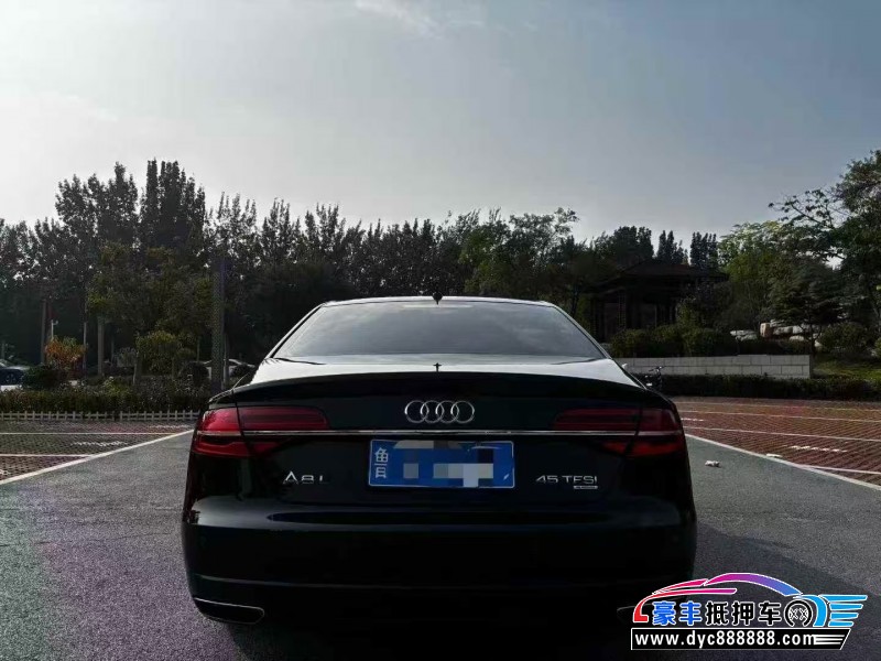 17年奥迪A8L轿车抵押车出售