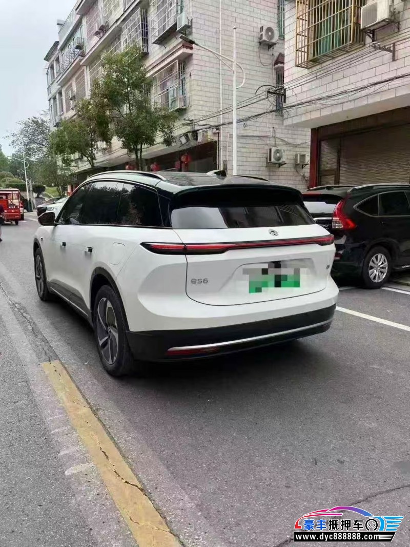 24年蔚来ES6轿车抵押车出售