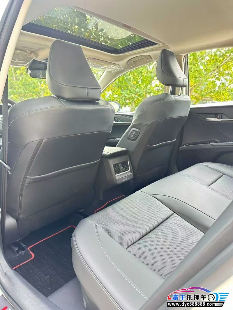 25年丰田凯美瑞轿车抵押车出售