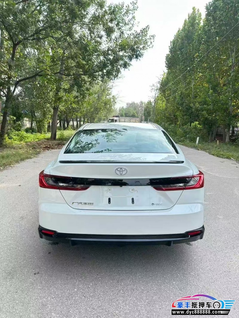 25年丰田凯美瑞轿车抵押车出售