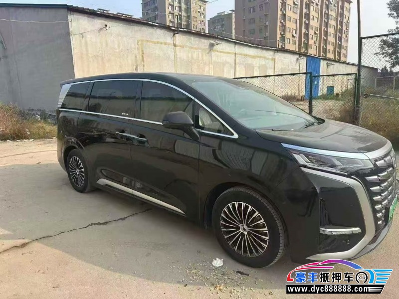 23年腾势D9MPV抵押车出售