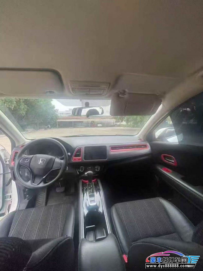 15年本田缤智SUV抵押车出售