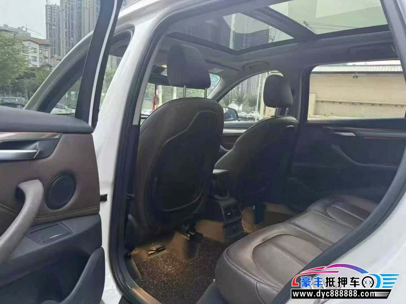 17年宝马X1轿车抵押车出售