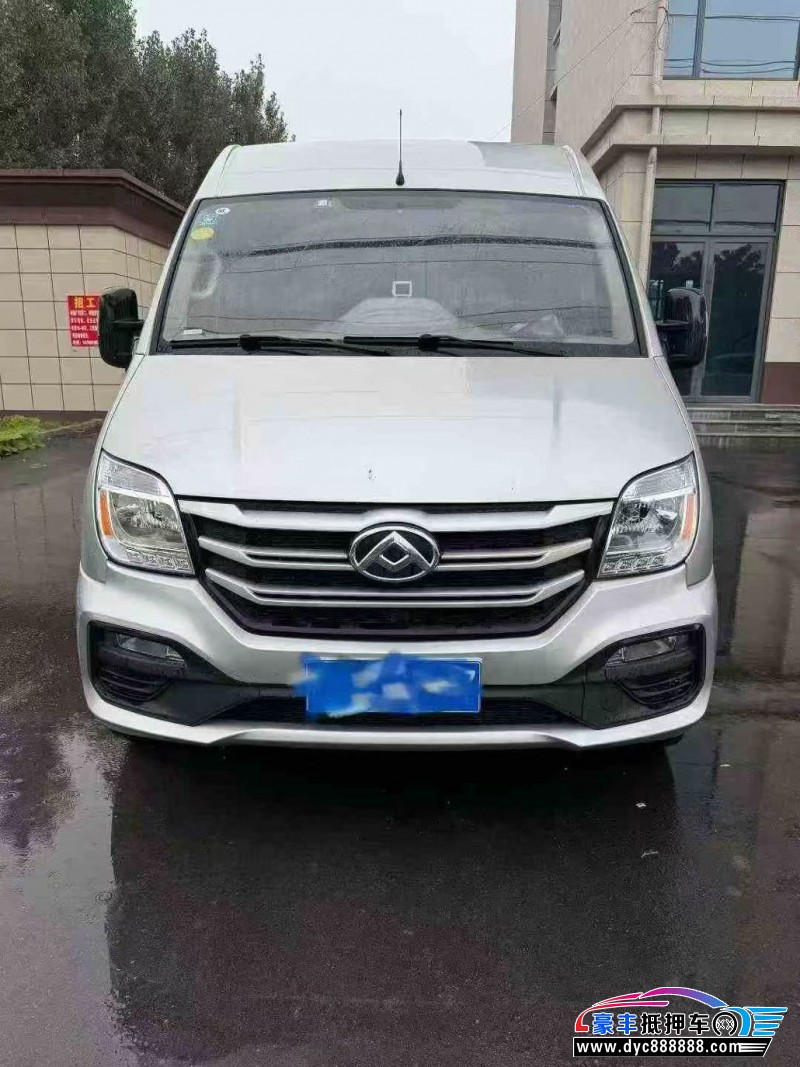 21年上汽大通V80轿车抵押车出售