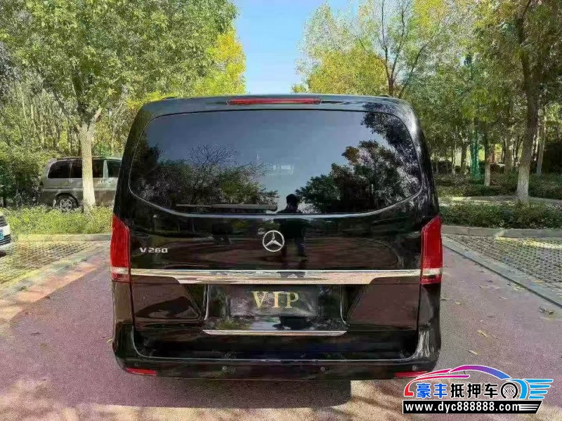 17年奔驰VMPV抵押车出售