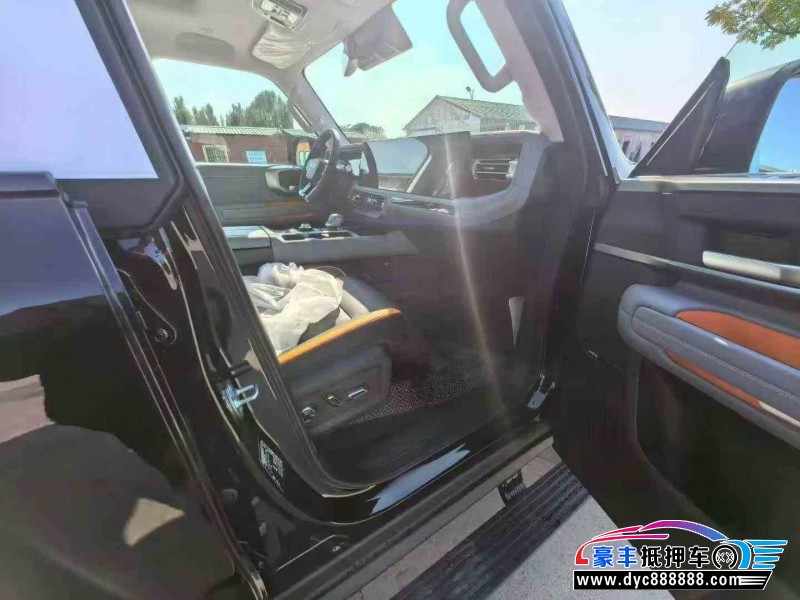 25年北京BJ40轿车抵押车出售