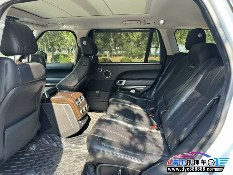 16年路虎揽胜行政轿车抵押车出售