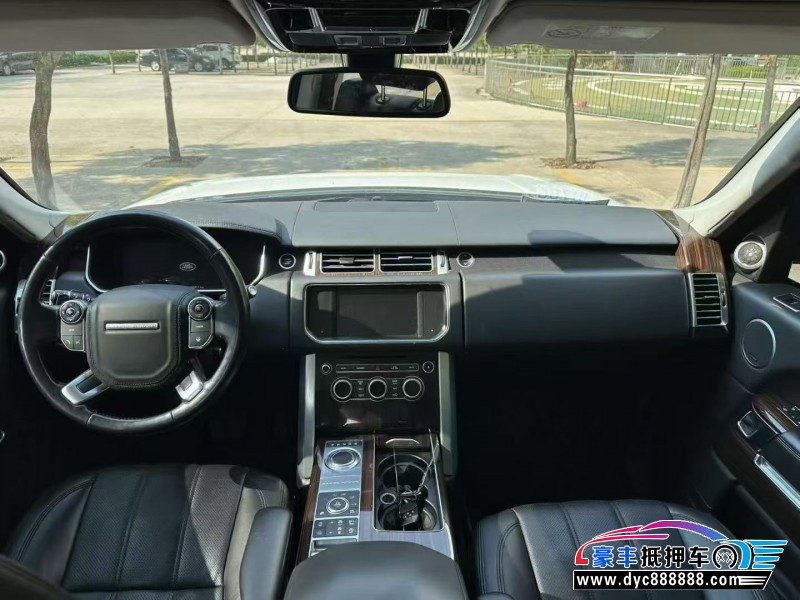 16年路虎揽胜行政轿车抵押车出售