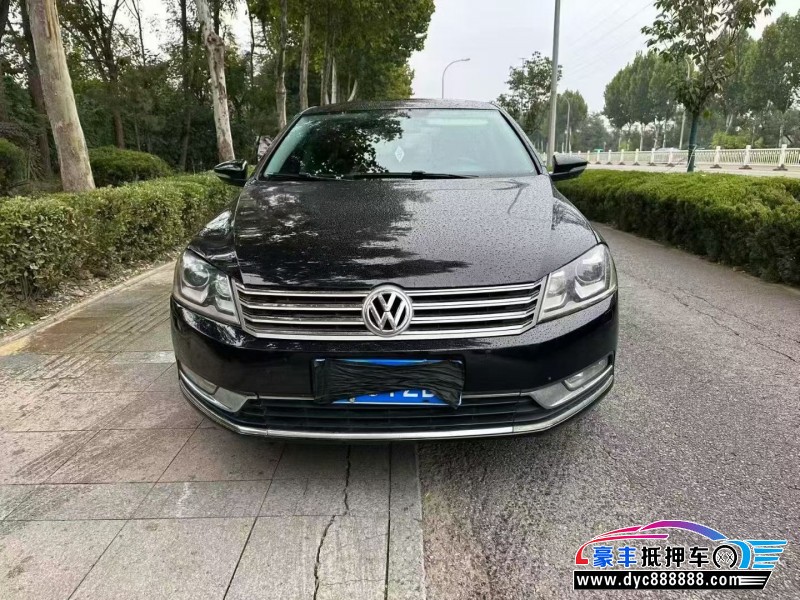 16年大众迈腾轿车抵押车出售