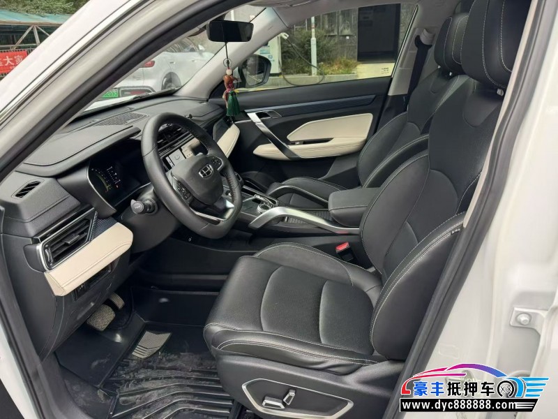 21年吉利博越轿车抵押车出售