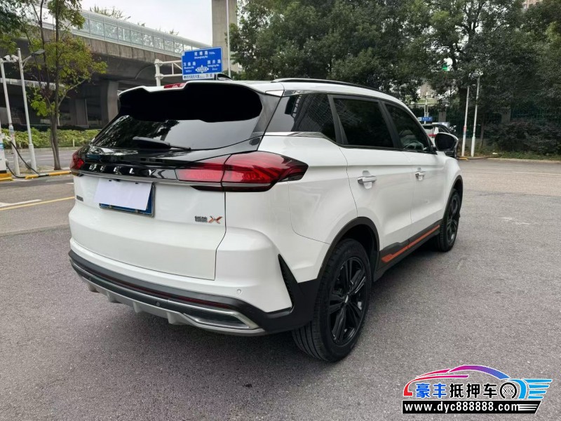 21年吉利博越轿车抵押车出售