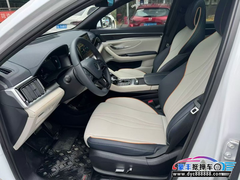 23年比亚迪宋轿车抵押车出售